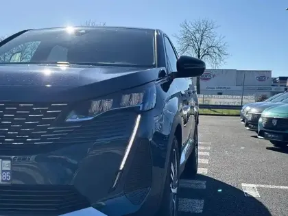 Photo 15 Peugeot 3008  PureTech 130ch S&S BVM6