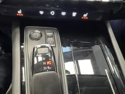 Photo 91 Peugeot 508  Hybrid 225 e-EAT8