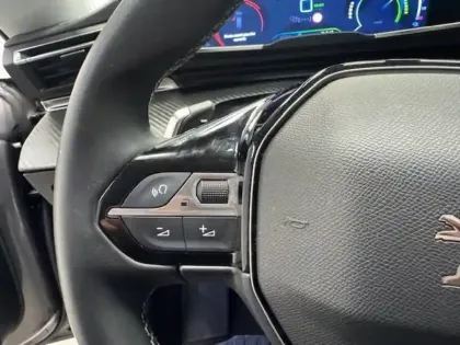 Photo 41 Peugeot 508  Hybrid 225 e-EAT8