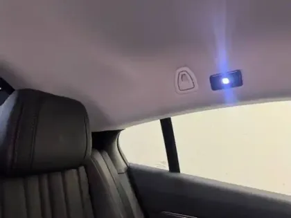 Photo 33 Peugeot 508  Hybrid 225 e-EAT8