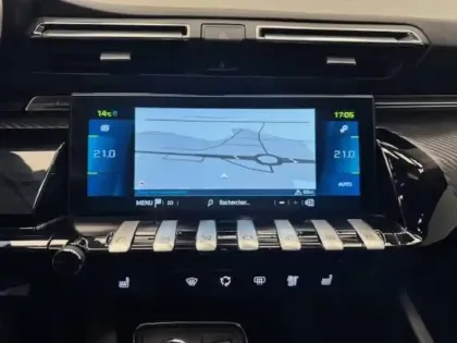 Photo 57 Peugeot 508  Hybrid 225 e-EAT8