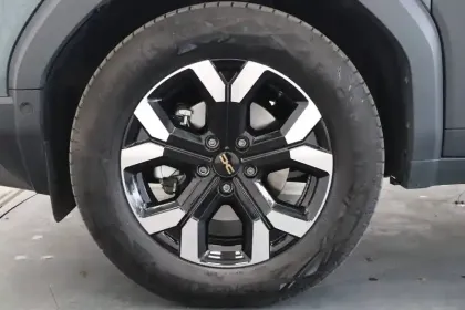 Photo 46 Dacia Duster  Hybrid 140