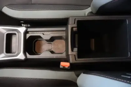 Photo 37 Dacia Duster  Hybrid 140