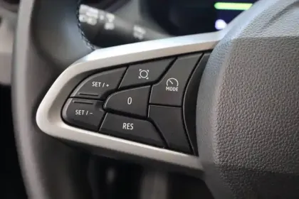 Photo 19 Dacia Duster  Hybrid 140