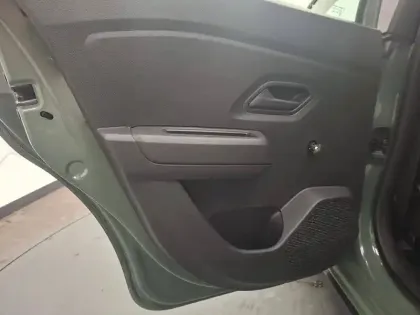 Photo 21 Dacia Sandero  TCe 90