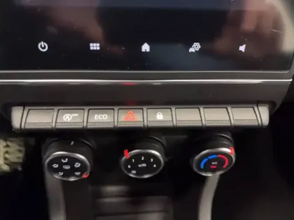 Photo 25 Renault Clio  TCe 90 - 21