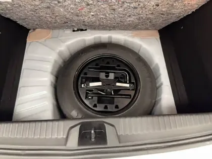 Photo 39 Renault Clio Gén. V (BJA) Ph1 Business 5