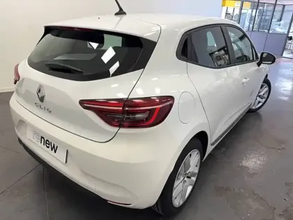 Photo 37 Renault Clio Gén. V (BJA) Ph1 Business 5