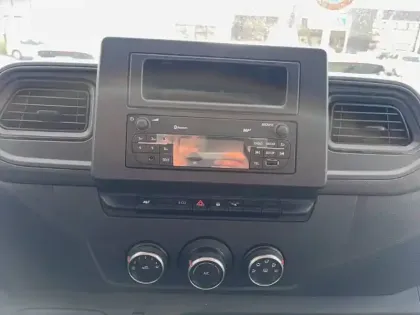 Photo 24 Nissan Interstar Gén. II Ph1 Acenta 4