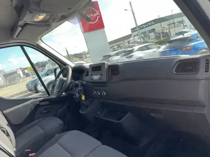 Photo 40 Nissan Interstar  FOURGON L2H2 3T3 2.3 DCI 135