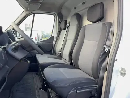 Photo 8 Nissan Interstar Gén. II Ph1 Acenta 4