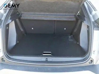 Photo 21 Peugeot 2008  PureTech 100 S&S BVM6