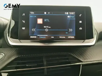 Photo 45 Peugeot 2008  PureTech 100 S&S BVM6