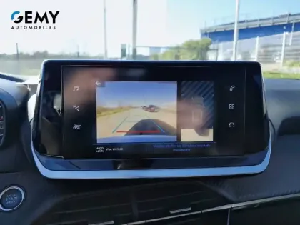 Photo 27 Peugeot 2008  PureTech 100 S&S BVM6