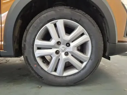 Photo 15 Dacia Sandero  TCe 90 - 22