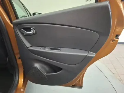 Photo 20 Renault Captur  TCe 150 FAP EDC