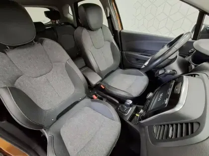 Photo 25 Renault Captur  TCe 150 FAP EDC