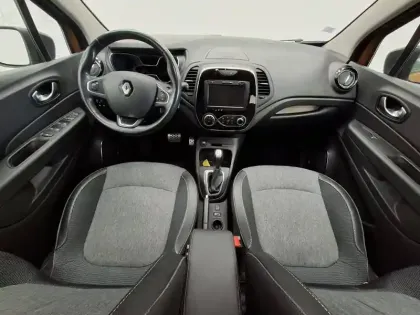 Photo 19 Renault Captur  TCe 150 FAP EDC