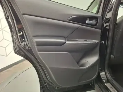 Photo 23 Mitsubishi Eclipse  Cross 1.5 MIVEC 163 BVM6 2WD