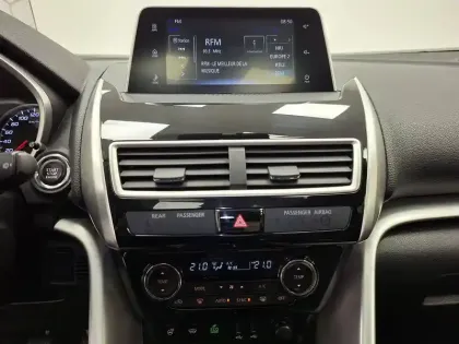 Photo 39 Mitsubishi Eclipse  Cross 1.5 MIVEC 163 BVM6 2WD