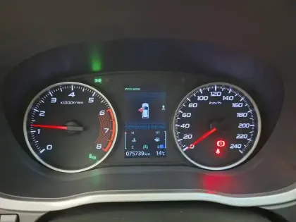 Photo 38 Mitsubishi Eclipse  Cross 1.5 MIVEC 163 BVM6 2WD