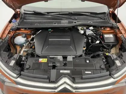 Photo 15 Citroën C4 e- 136 ch Automatique