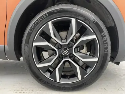 Photo 21 Citroën C4 e- 136 ch Automatique