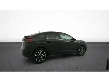 Photo 8 Citroën C4 e- 136 ch Automatique