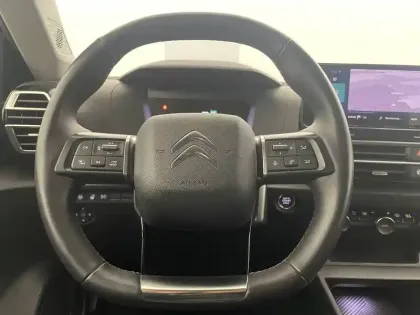 Photo 22 Citroën C4 e- 136 ch Automatique