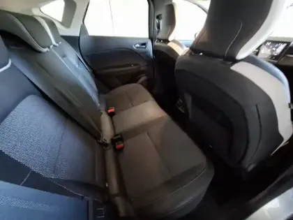 Photo 23 Renault Captur  Blue dCi 95