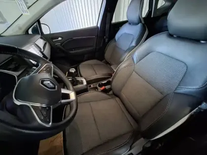 Photo 17 Renault Captur  Blue dCi 95