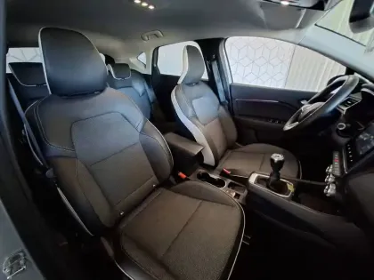 Photo 25 Renault Captur  Blue dCi 95