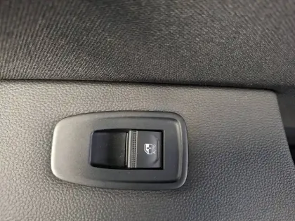 Photo 30 Renault Clio  E-Tech full hybrid 145