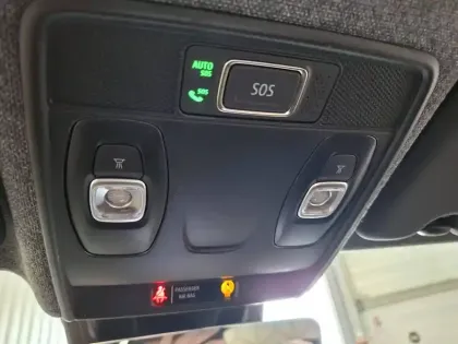 Photo 43 Renault Clio  E-Tech full hybrid 145