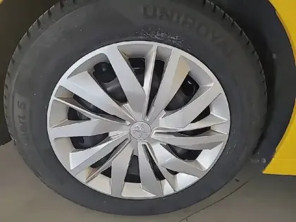 Photo 36 Peugeot 208 Gén. II Ph1 NG Active Pack 5