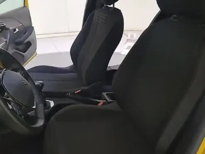 Photo 34 Peugeot 208 Gén. II Ph1 NG Active Pack 5