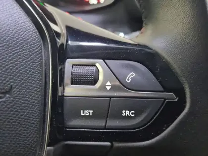 Photo 51 Peugeot 208 Gén. II Ph1 NG Active Pack 5