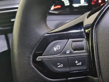 Photo 50 Peugeot 208 Gén. II Ph1 NG Active Pack 5