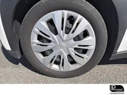 Photo 8 Toyota Aygo  X 1.0 VVT-i 72