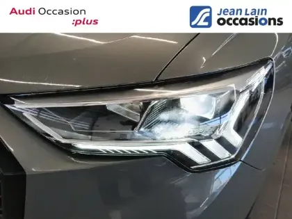 Photo 19 Audi Q3  35 TDI 150 ch S tronic 7