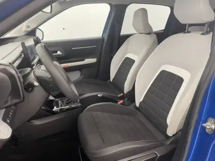 Photo 13 Citroën C3  Turbo 100 ch BVM6