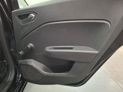 Photo 61 Renault Clio Gén. V (BJA) Ph1 Business 5