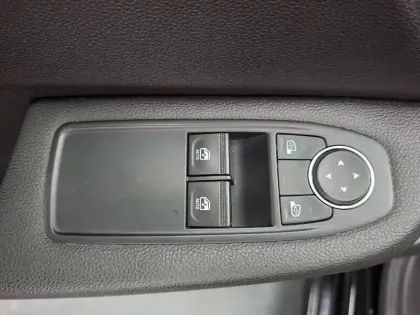 Photo 31 Renault Clio  TCe 90 - 21