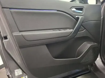 Photo 22 Renault Captur  mild hybrid 140