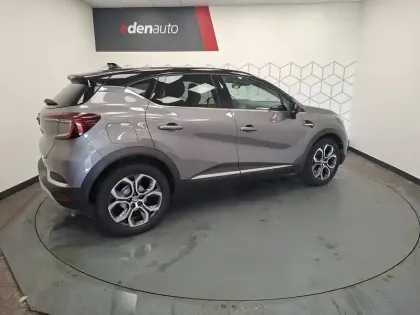 Photo 10 Renault Captur  mild hybrid 140