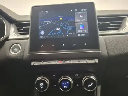 Photo 42 Renault Captur  mild hybrid 140