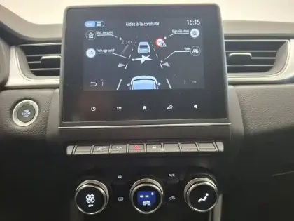 Photo 41 Renault Captur  mild hybrid 140