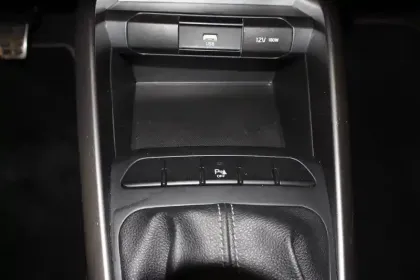 Photo 21 Kia Stonic  1.0 T-GDi 100 ch BVM6