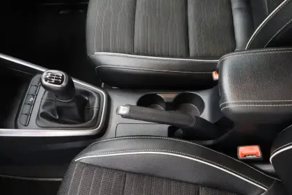 Photo 18 Kia Stonic  1.0 T-GDi 100 ch BVM6