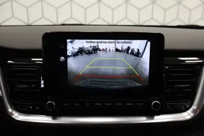 Photo 16 Kia Stonic  1.0 T-GDi 100 ch BVM6